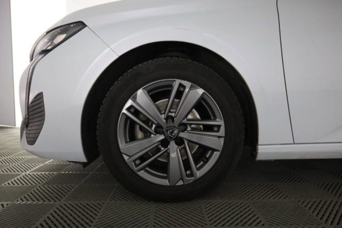 Peugeot 308 PureTech Turbo 130 S&S EAT8 Allure (8)