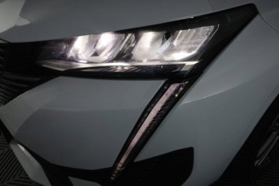 Peugeot 308 PureTech Turbo 130 S&S EAT8 Allure (9)