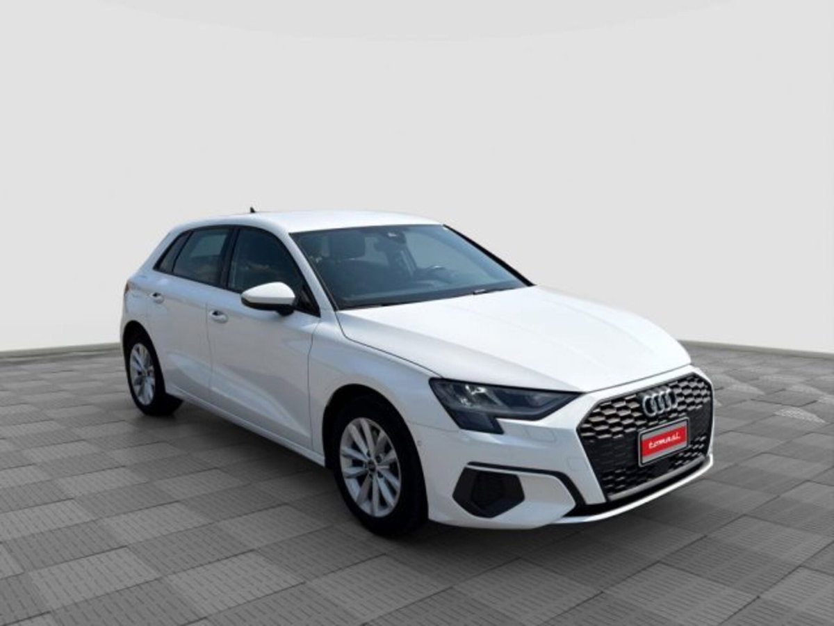Audi A3 Sportback 30 TFSI Business (7)