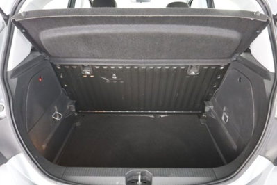 Opel Corsa 1.4 90CV 5 porte Advance (6)
