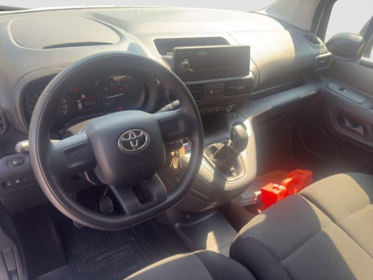 Toyota Proace City City 1.5D 100 CV S&S PC 4p. Comfort (10)