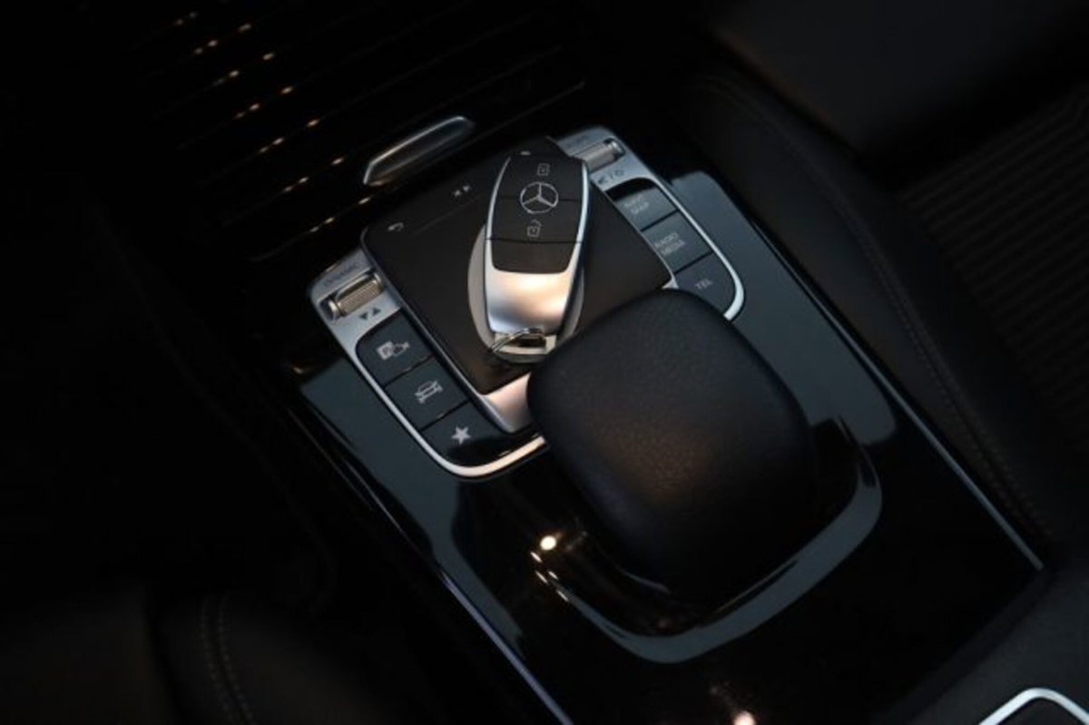 Mercedes-Benz Classe A 180 d Automatic Sport (14)