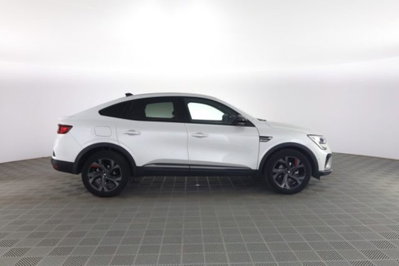 Renault Arkana E-Tech 145 CV R.S. Line (3)