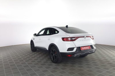 Renault Arkana E-Tech 145 CV R.S. Line (6)