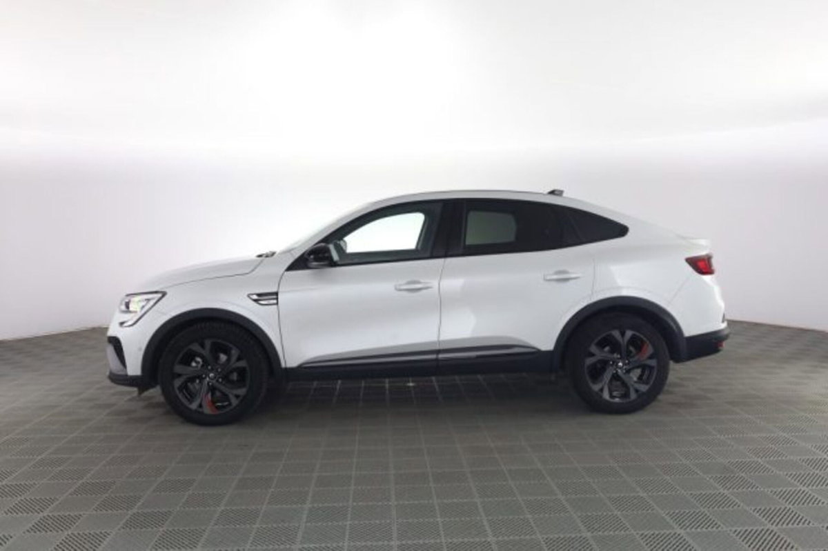 Renault Arkana E-Tech 145 CV R.S. Line (7)
