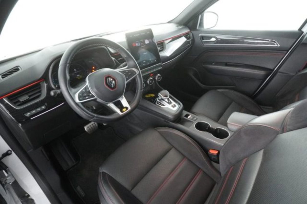 Renault Arkana E-Tech 145 CV R.S. Line (9)