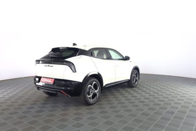 Alfa Romeo Junior 1.2 ibrida Q4 Milano Cortina 2026 145cv edct6 (4)
