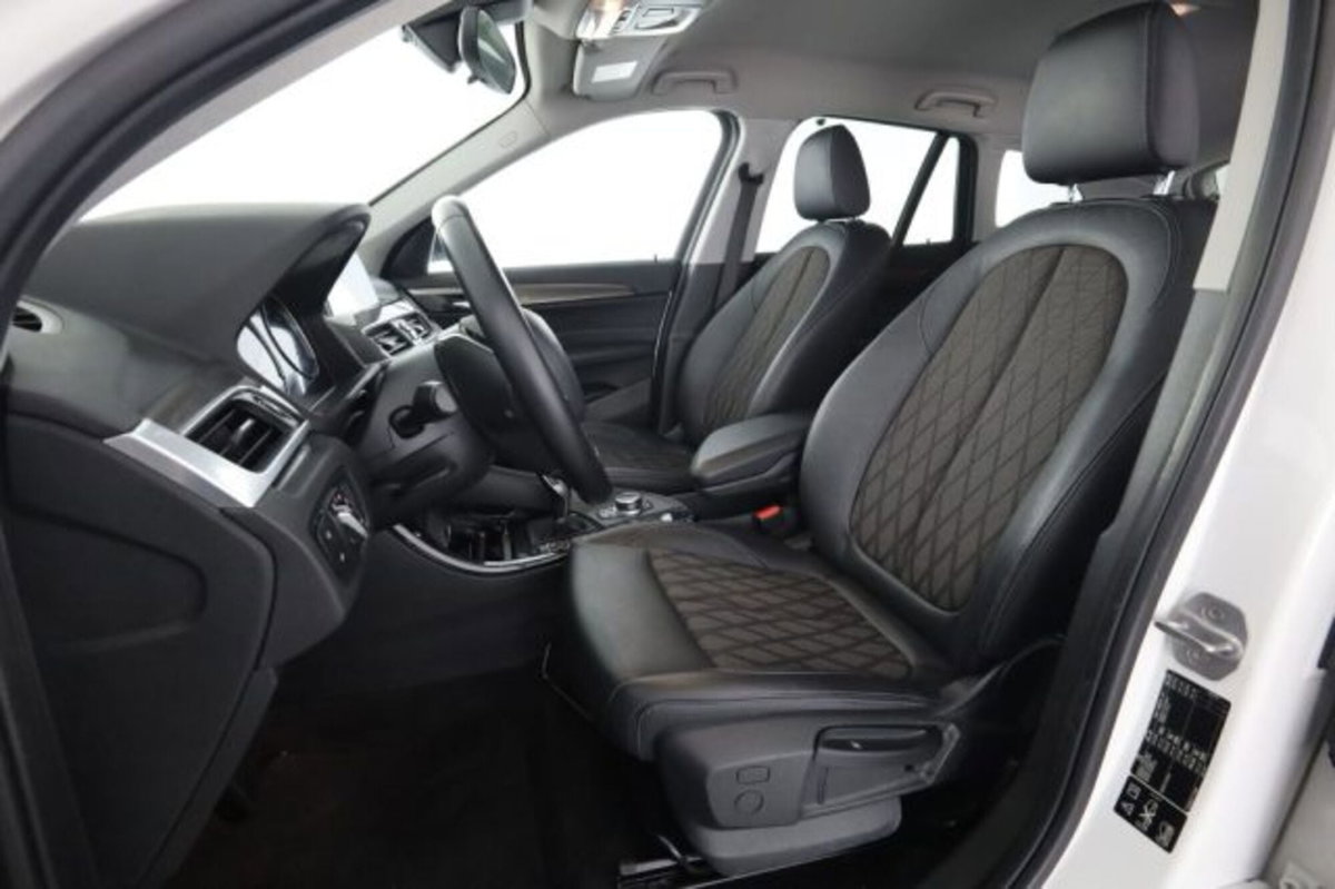 BMW X1 xDrive18d xLine Plus (2)