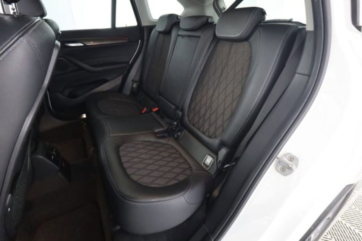 BMW X1 xDrive18d xLine Plus (3)