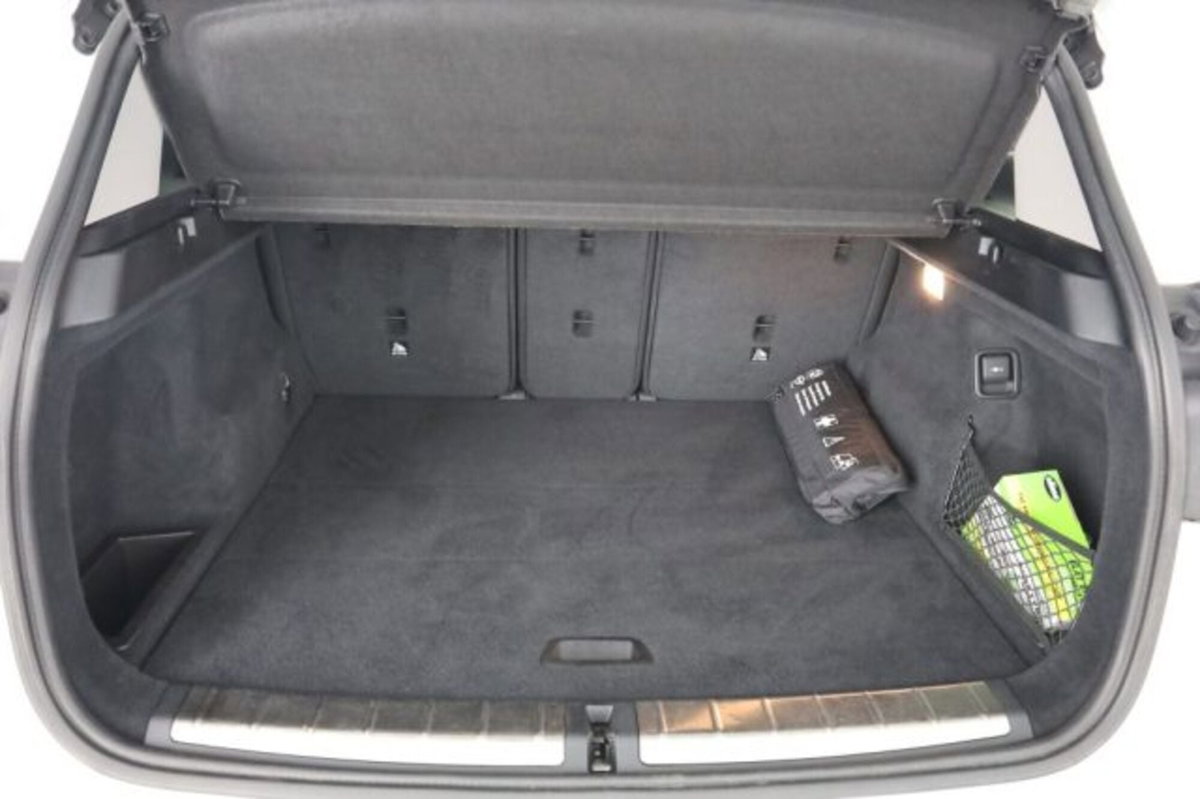 BMW X1 xDrive18d xLine Plus (6)