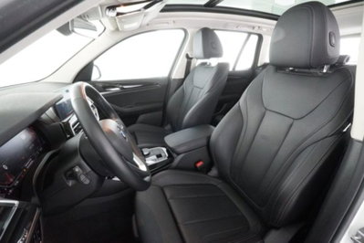 BMW X3 sDrive18d 48V Msport (2)