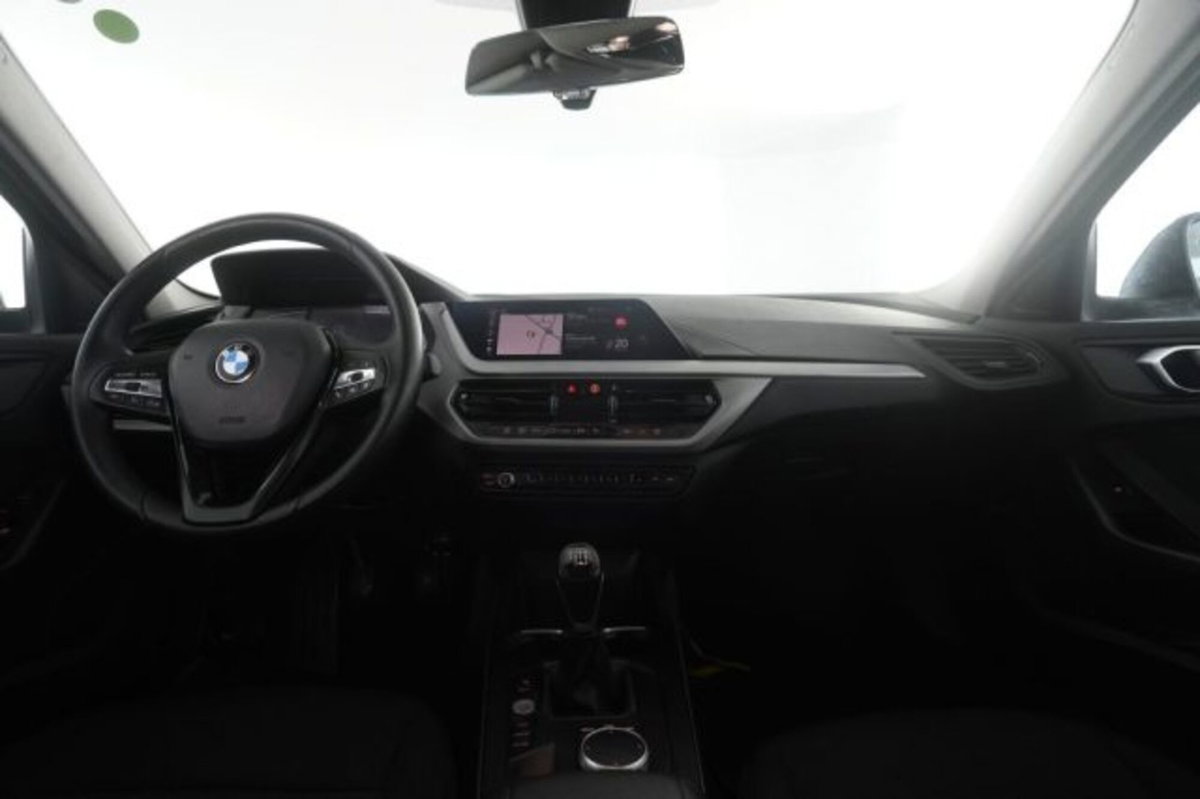 BMW Serie 1 116d 2.0 116CV cat 5 porte.It DPF (12)