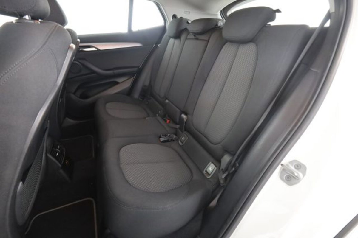 BMW X2 sDrive16d Business-X (3)