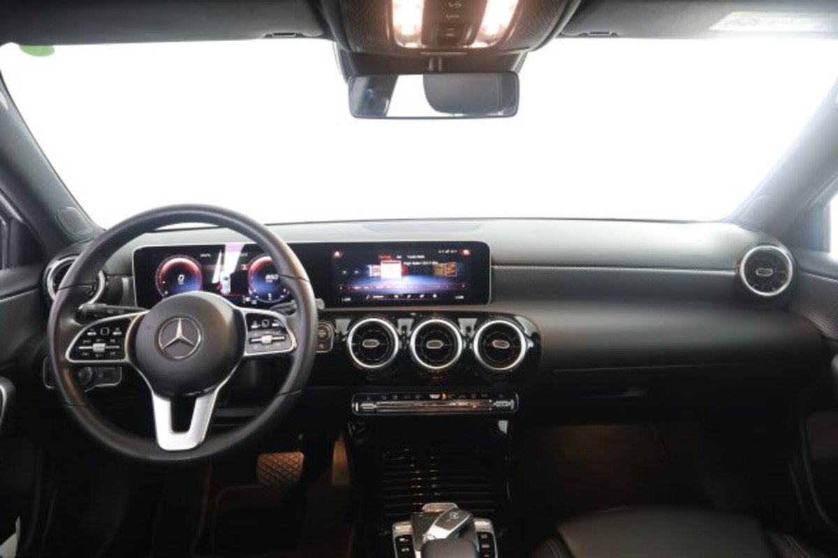 Mercedes-Benz Classe A 180 d Automatic Sport (4)