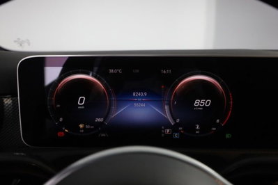 Mercedes-Benz Classe A 180 d Automatic Sport (7)