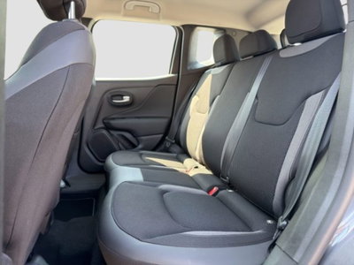 Jeep Renegade 1.5 Turbo T4 MHEV Limited (11)