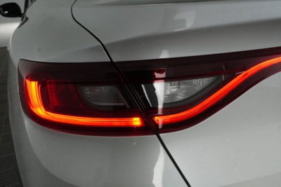 Renault Arkana E-Tech 145 CV R.S. Line (18)