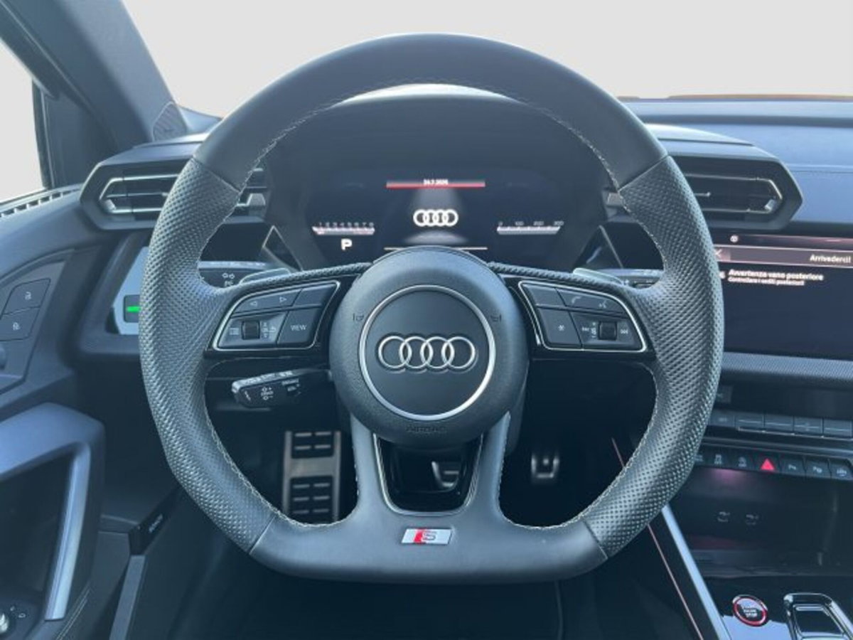 Audi A3 Sportback 40 TFSI quattro S tronic S line edition (13)