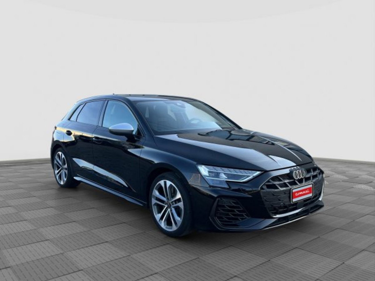 Audi A3 Sportback 40 TFSI quattro S tronic S line edition (7)