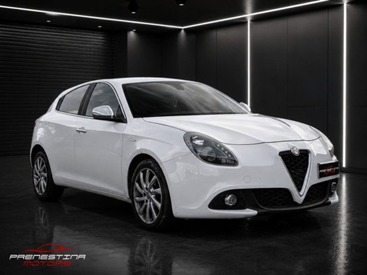 Alfa Romeo Giulietta 1.6 JTDm Super 120cv tct (2)