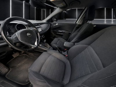 Alfa Romeo Giulietta 1.6 JTDm Super 120cv tct (6)