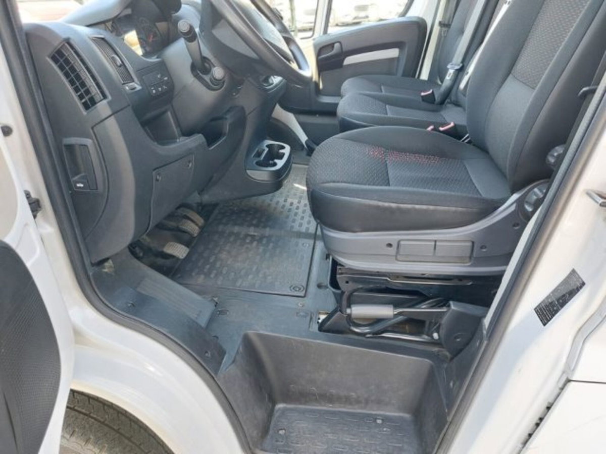 Opel Movano Furgone 35 2.2 BlueHDi 140 S&S PM-TM Furgone vetrato (7)