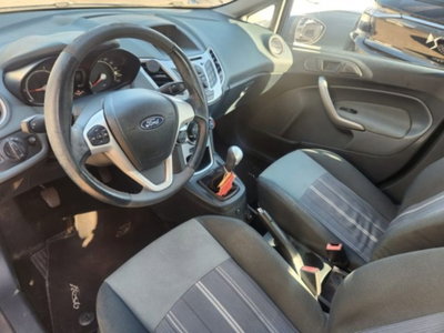 Ford Fiesta 1.4 5 porte Bz.- GPL Titanium (9)