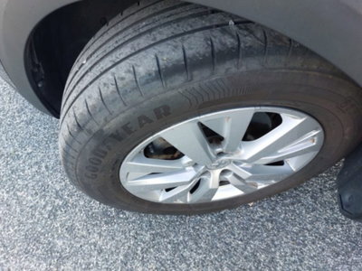 Peugeot 3008 BlueHDi 130 S&S EAT8 Active Business (11)