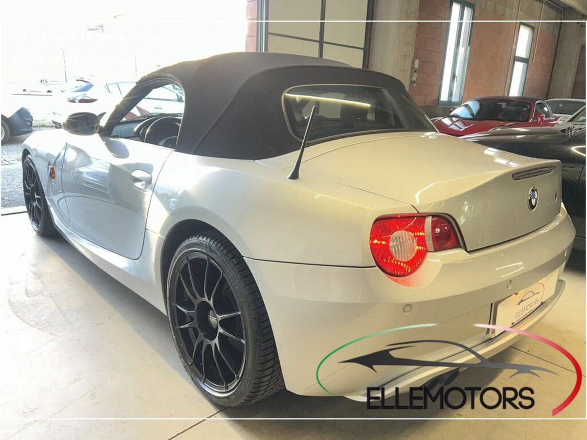 BMW Z4 Cabrio Z4 3.0i cat Roadster (5)