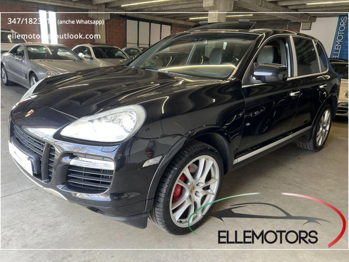 Porsche Cayenne 4.8 Turbo