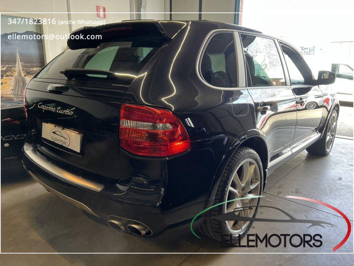 Porsche Cayenne 4.8 Turbo (6)