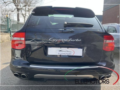 Porsche Cayenne 4.8 Turbo (7)
