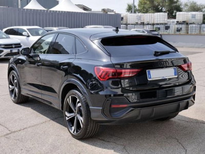 Audi Q3 Sportback 35 2.0 tdi Identity Black s-tronic (3)
