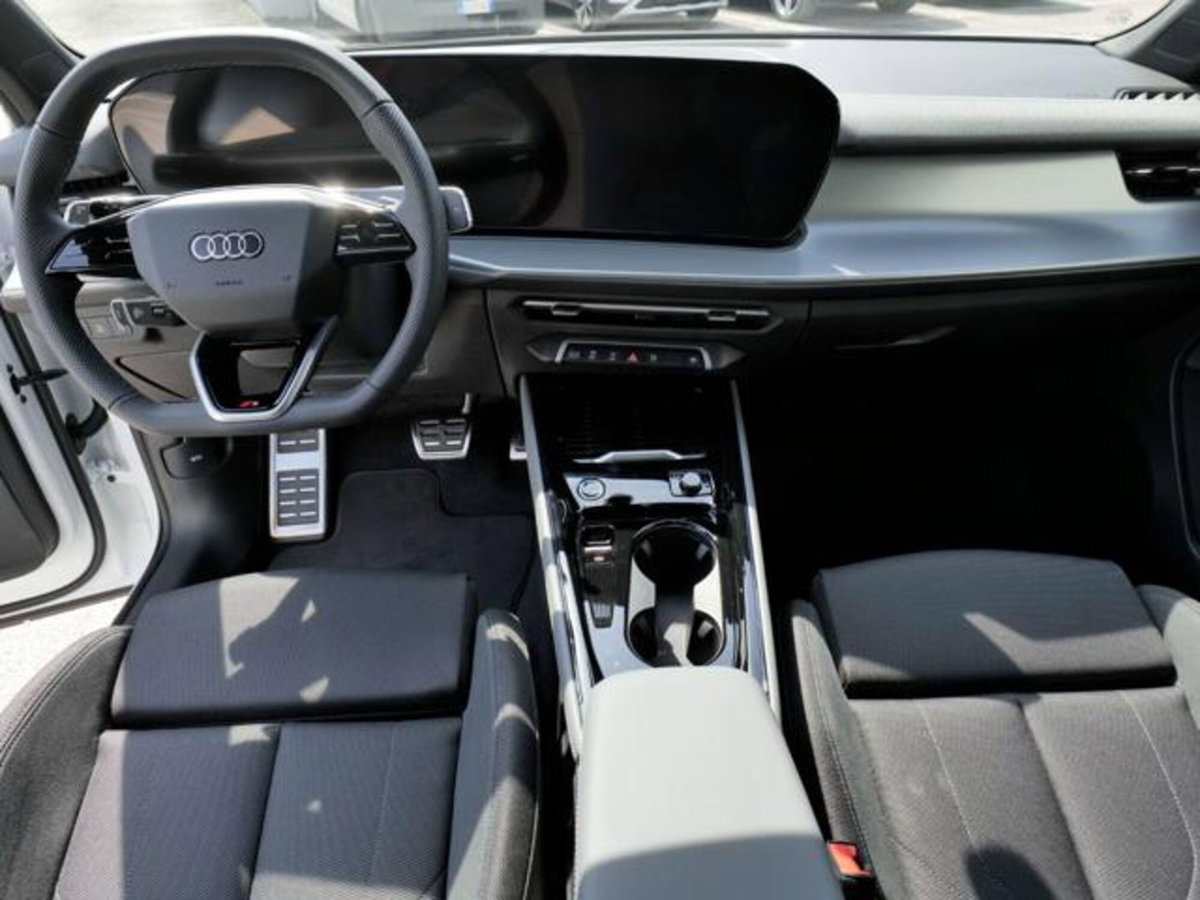 Audi Q3 Sportback 2.0 tdi S line edition 150cv s-tronic (7)