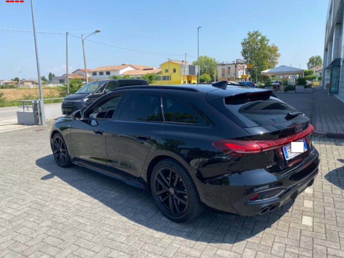 Audi A5 Avant 2.0 tdi mhev+ S line edition 204cv s-tronic (5)