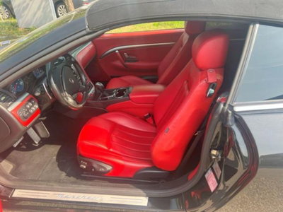 Maserati Grancabrio 4.7 V8 (5)