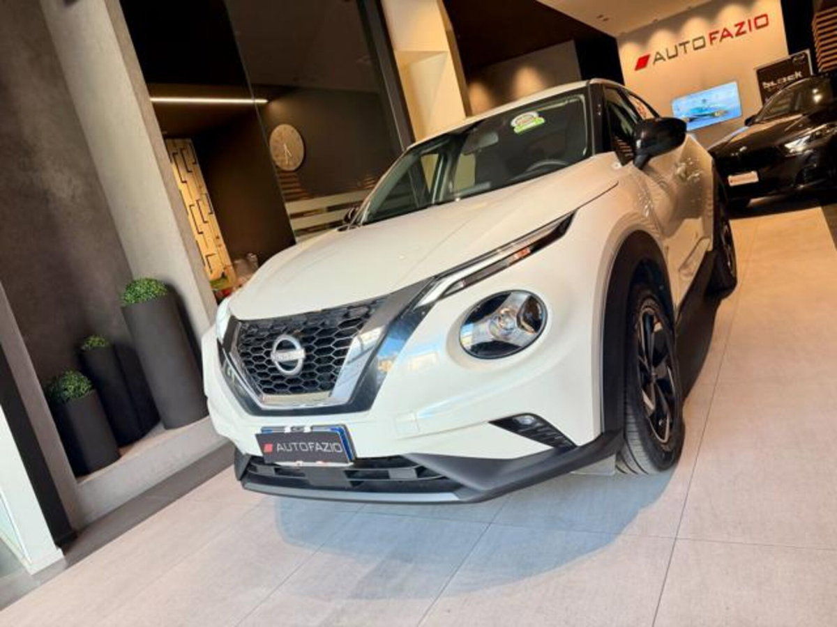 Nissan Juke 1.0 DIG-T 114 CV DCT Business (2)