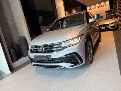 Volkswagen Tiguan 2.0 TDI 150 CV SCR DSG 4MOTION R-Line (2)