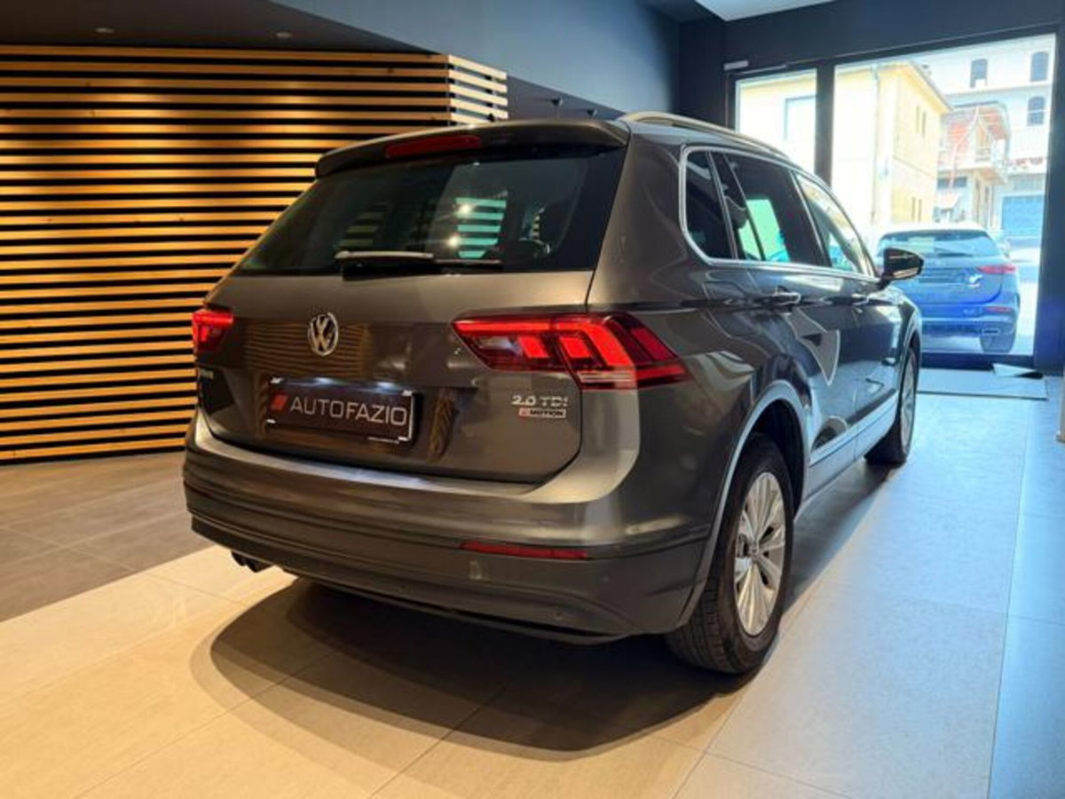 Volkswagen Tiguan 2.0 TDI SCR 4MOTION Executive BlueMotion Technology (15)