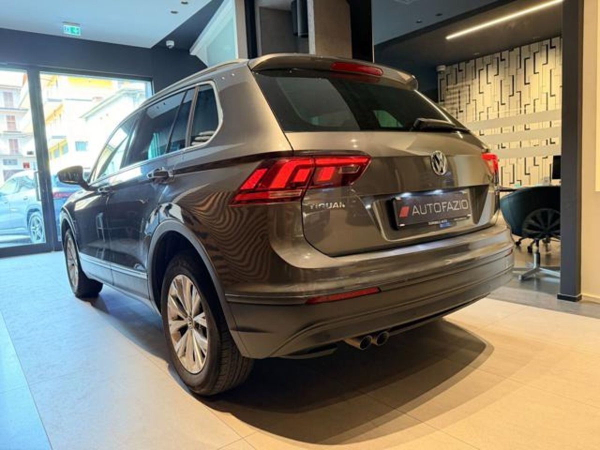 Volkswagen Tiguan 2.0 TDI SCR 4MOTION Executive BlueMotion Technology (5)