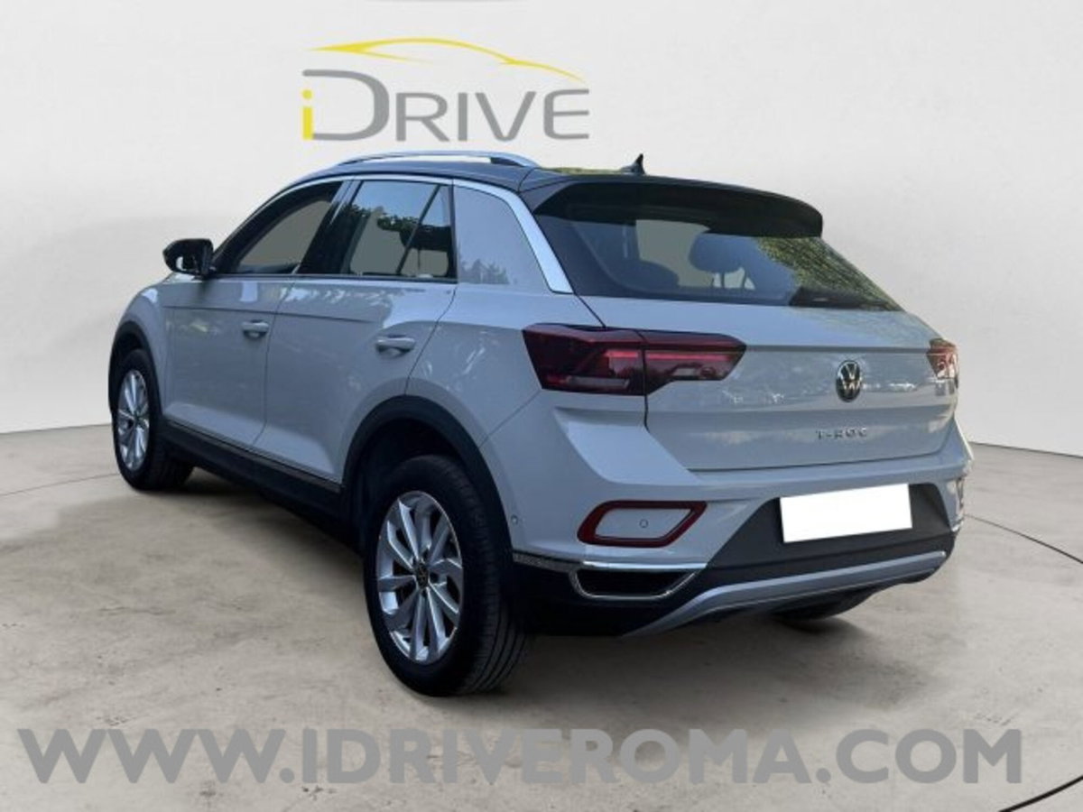 Volkswagen T-Roc 1.0 TSI Style (8)