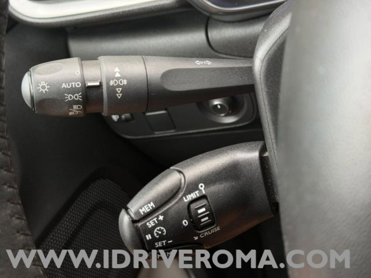 Citroen C3 PureTech 83 S&S Shine Pack (14)