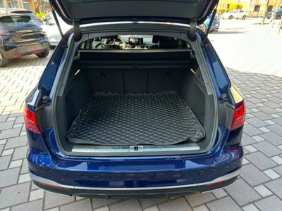 Audi A4 Avant 40 TFSI quattro S tronic S line edition (5)