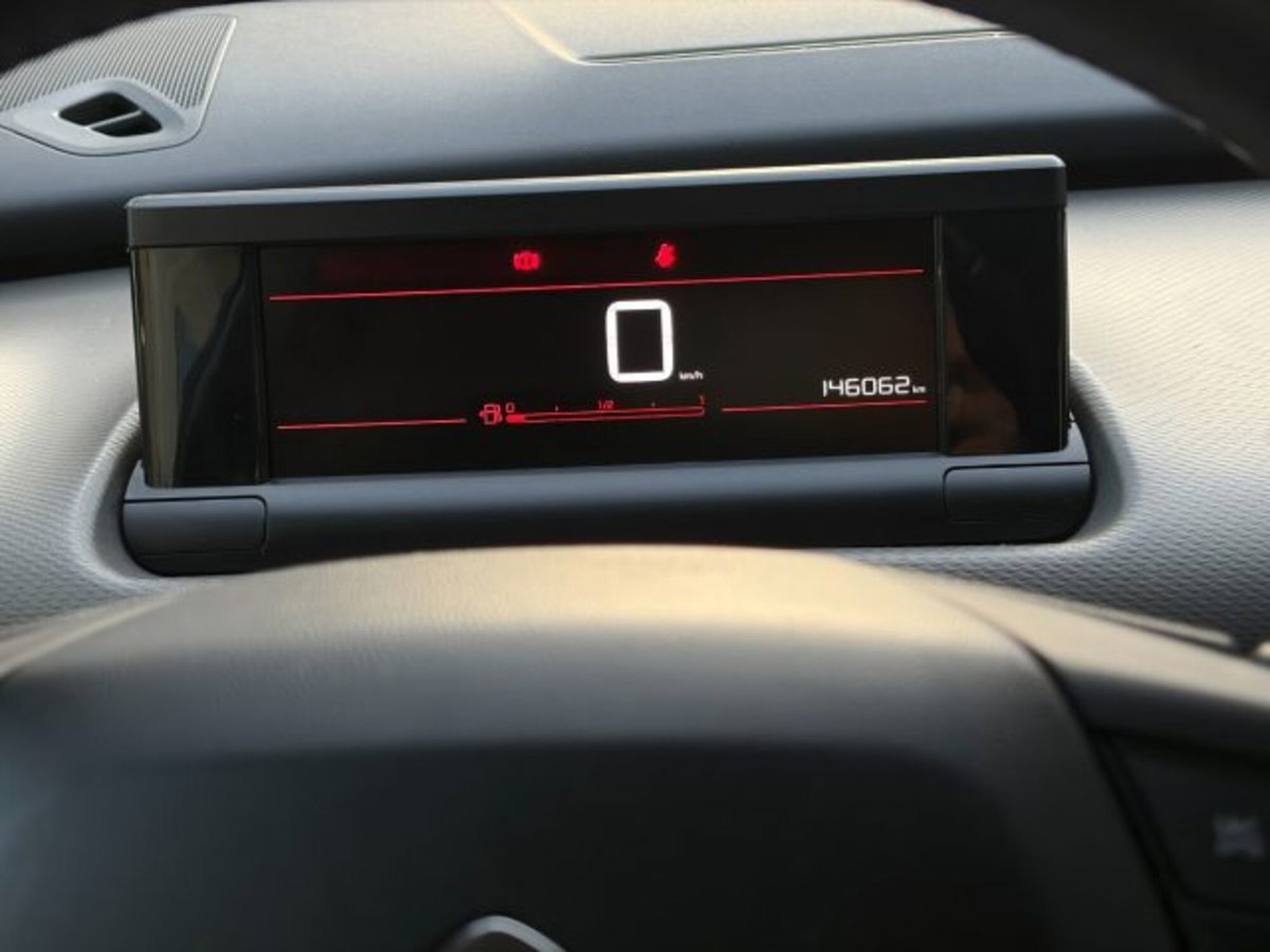 Citroen C4 Cactus BlueHDi 100 S&S Feel Pack (16)