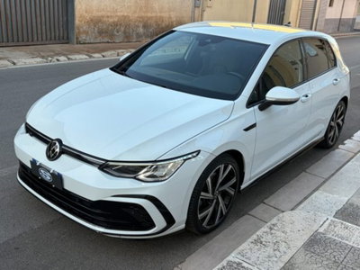 Volkswagen Golf 2.0 TDI 150 CV SCR R-Line (8)