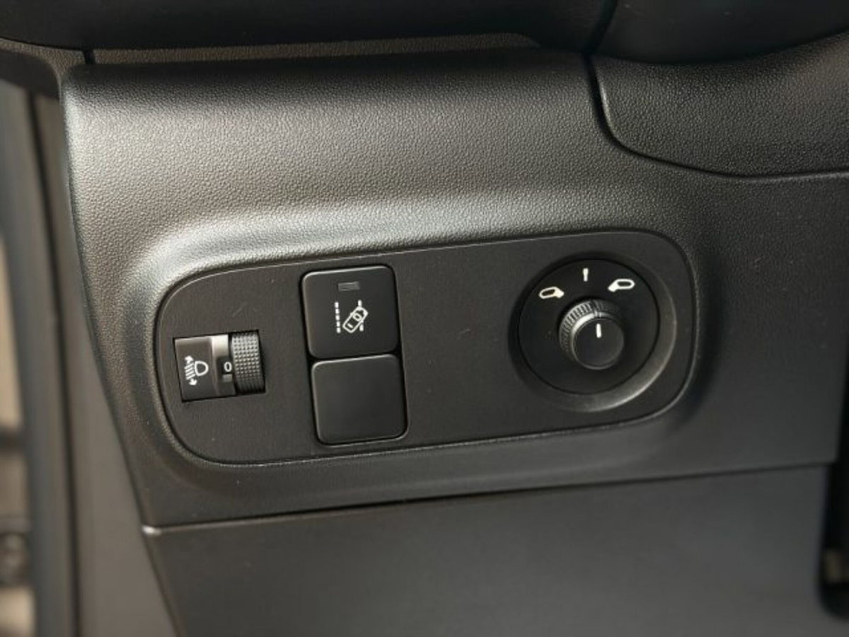 Citroen C3 PureTech 83 S&S Feel Pack (20)