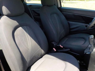 Lancia Ypsilon 1.3 MJT 90 CV Oro (20)