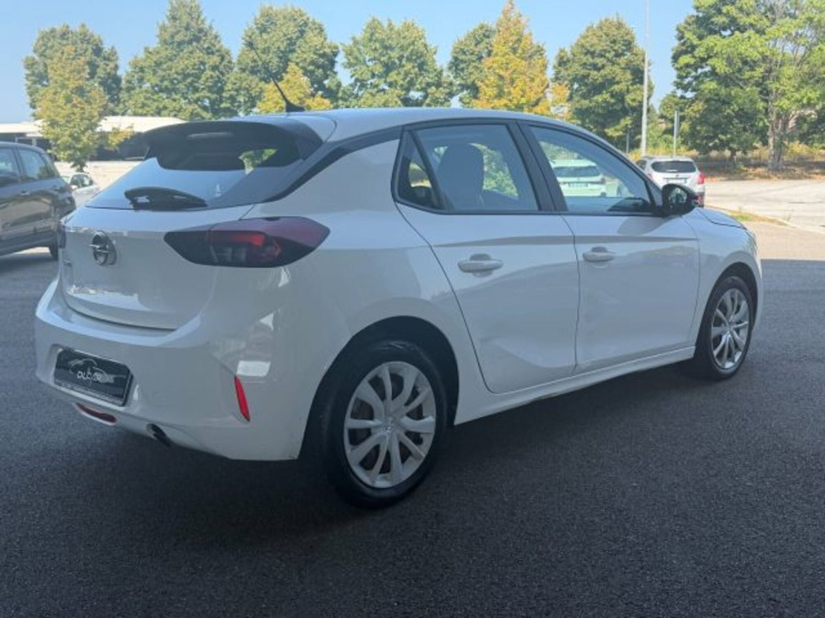 Opel Corsa 1.5 D 100 CV GS Line (5)