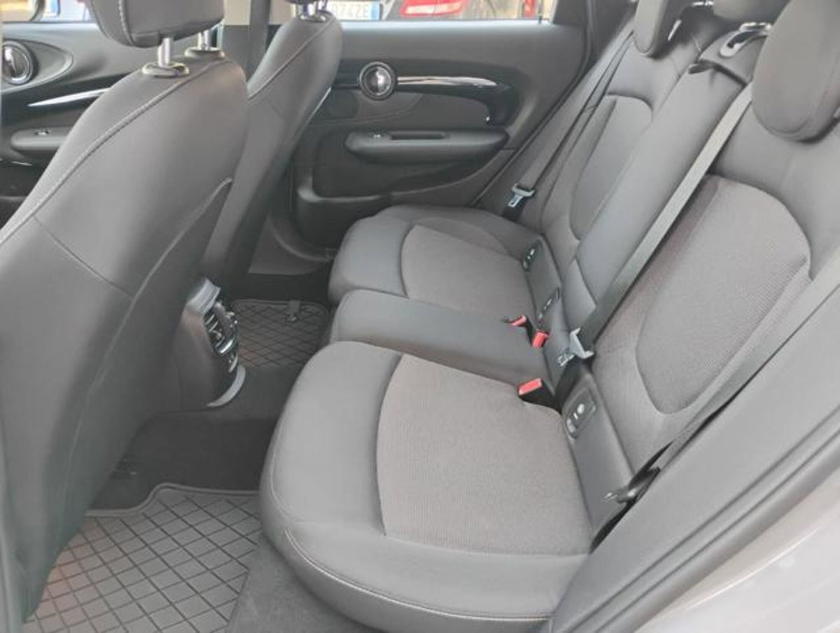 MINI Mini Clubman 1.5 One D Yours Clubman (14)