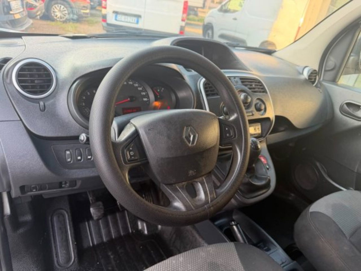 Renault Kangoo 1.5 dCi 75CV F.AP. 3p. Express Compact Ice (8)